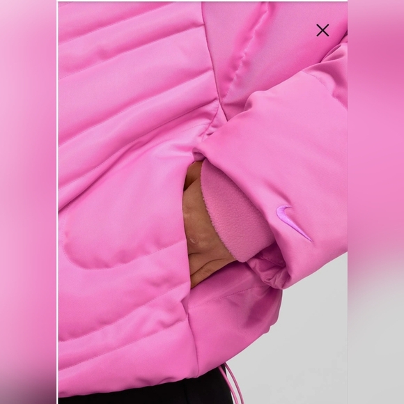 NIKE Swoosh Quilted Down Crop Puffer Jacket, Size S & M, Retail $275.00 USD - Picture 3 of 9
